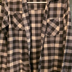 Columbia Men's Checkered Black and Gray Shirt